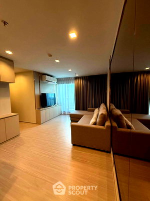 Condos for rent Chatuchak : 2-BR Condo at Life Ladprao near BTS Ha Yaek Lat Phrao (ID 2559180)