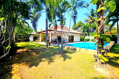 บ้านเดี่ยว หัวหิน ประจวบคีรีขันธ์ : [920601001-769] ขายวิลล่าพร้อมสระว่ายน้ำส่วนตัวสไตล์ทรอปิคอลขนาดใหญ่ 3 ห้องนอน 4 ห้องน้ำ ในหัวหิน 70