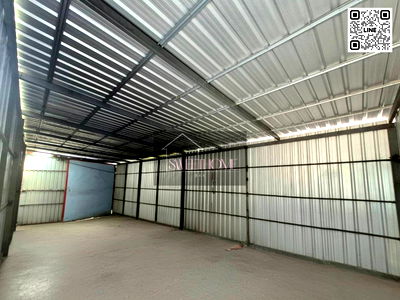 เช่าโรงงาน ถนนพุทธมณฑล สาย 2 : #ให้เช่าโกดัง​ ติดถนน​พุทธมณฑลสาย​3 ทำเลดี​ รถใหญ่เข้าออกได้ พร้อมห้องพัก1ห้อง  