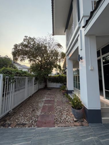 ให้เช่าบ้านเดี่ยว 3 ห้องนอน 54 ตร.ว. เสนา วิลล่า รามอินทรา