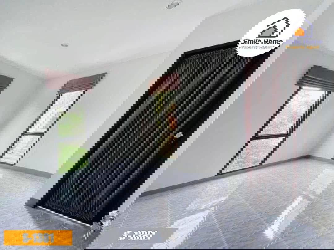 รูป หมู่บ้านแสงอรุณ เฉลิมพระเกียรติ ร.9 ซอย 28 ใกล้สวนหลวง ร.9 - รูปที่ 6/9