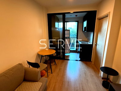 Condos for rent : 1 Bed 1 Bath Nice Room Fully furnished New Condo Good Location MRT Phra Ram 9  220 m. @ NUE District R9 