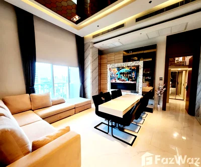 Condos for sale BTS Ekkamai : Penthouse 4 bedrooms for sell 5938226