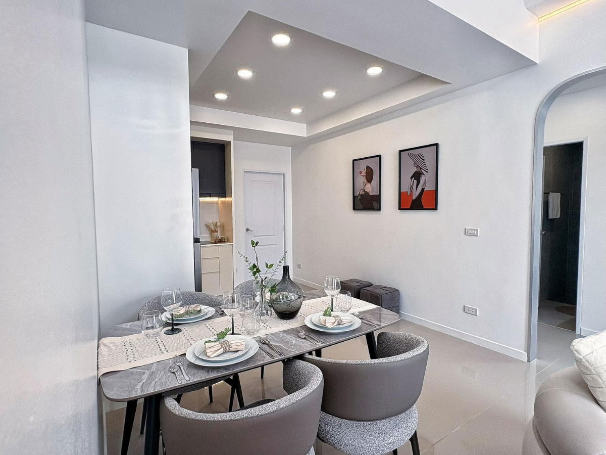 รูป บ้านสร้างใหม่ ใกล้โรบินสันถลาง งบไม่ถึง 3 ล้านบาท !! 2 ห้องนอน 2 ห้องน้ำ 1 ที่จอดรถ 🔥 - รูปที่ 17/18