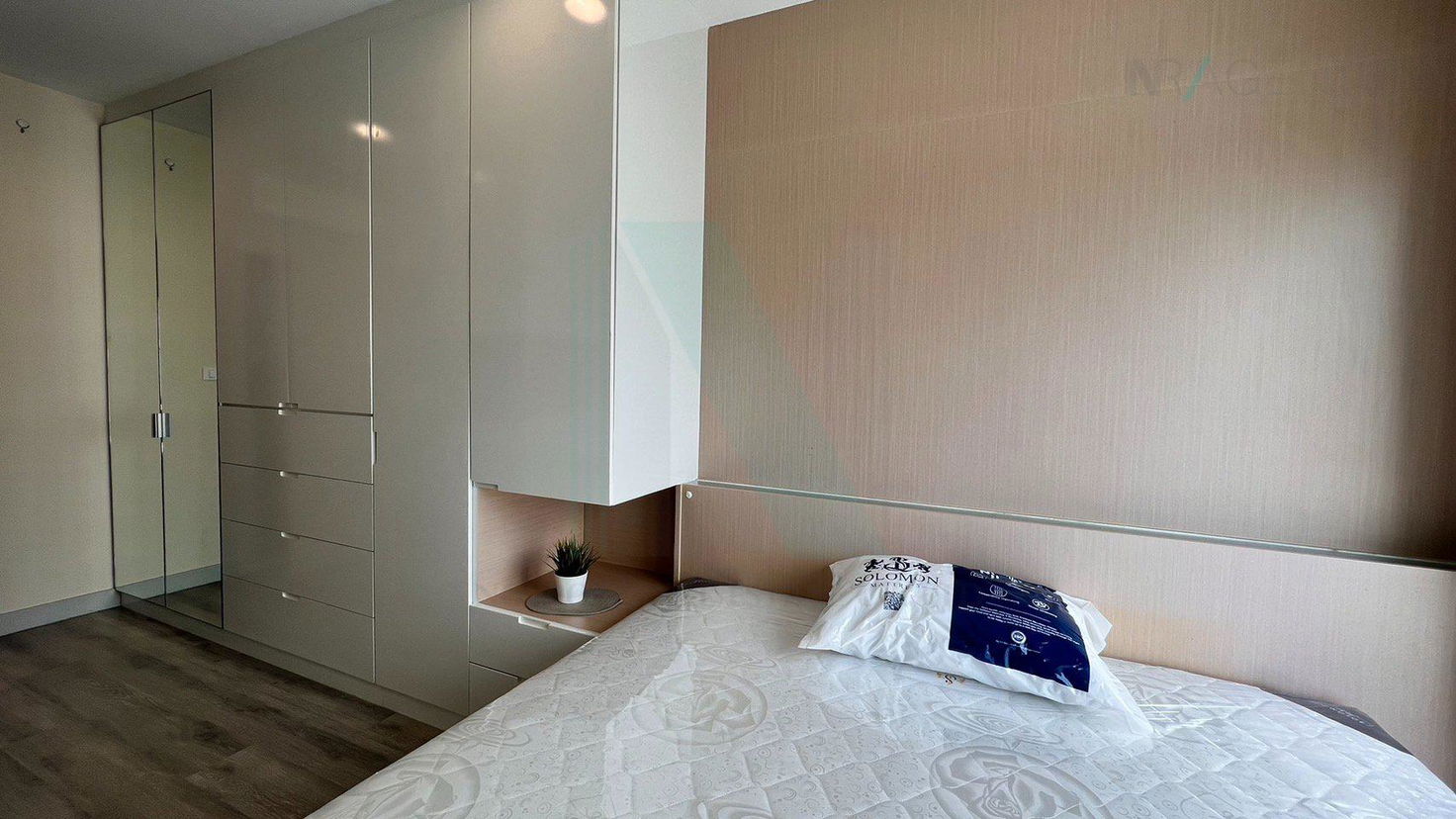 picture For Rent Condo CENTRIC SATHORN - SAINT LOUIS Building A, Floor 12,1 bed room, Room size 36.00 sqm - 4/8