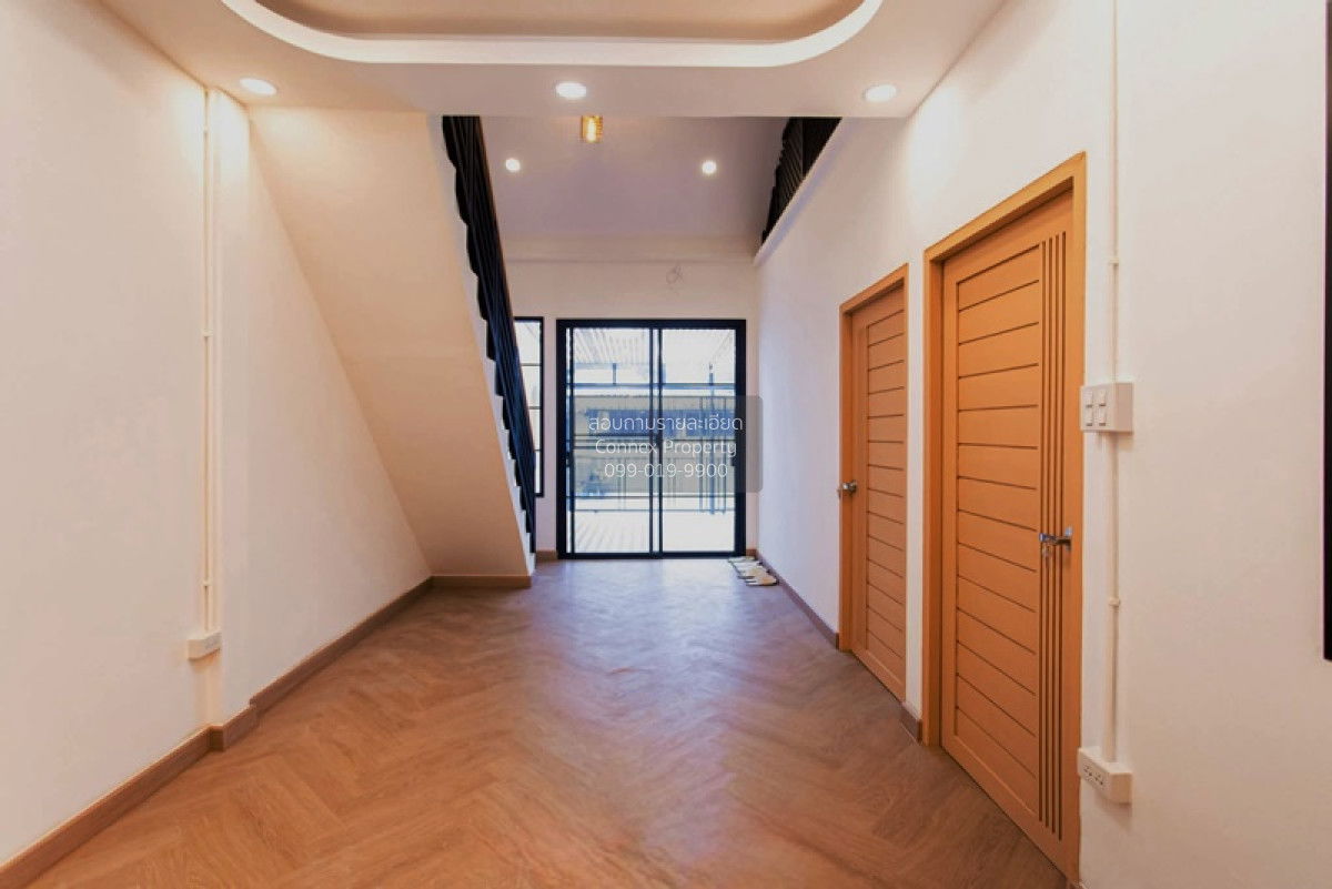 picture For Sale Townhouse/Townhome , Tho Rung Soi Nawamin 111 , wide frontage , newly renovated , Nawamin , Bung Kum , Bangkok , CX-142753 ✅ Live chat with us ADD LINE @connexproperty ✅ - 3/12