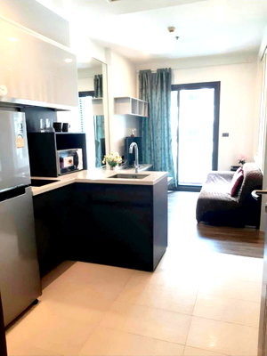 Condos for rent : Wyne sansiri 🏠 Near BTS Phra Khanong : Only 16,000/month