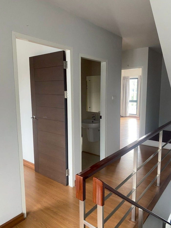 รูป ให้เช่าทาวน์โฮม 3 ชั้น แกรนด์ ไอ-ดีไซน์ วิภาวดี เฟอร์ฯครบ พร้อมเข้าอยู่ ทำเลดีใกล้สนามบินดอนเมือง - รูปที่ 16/21