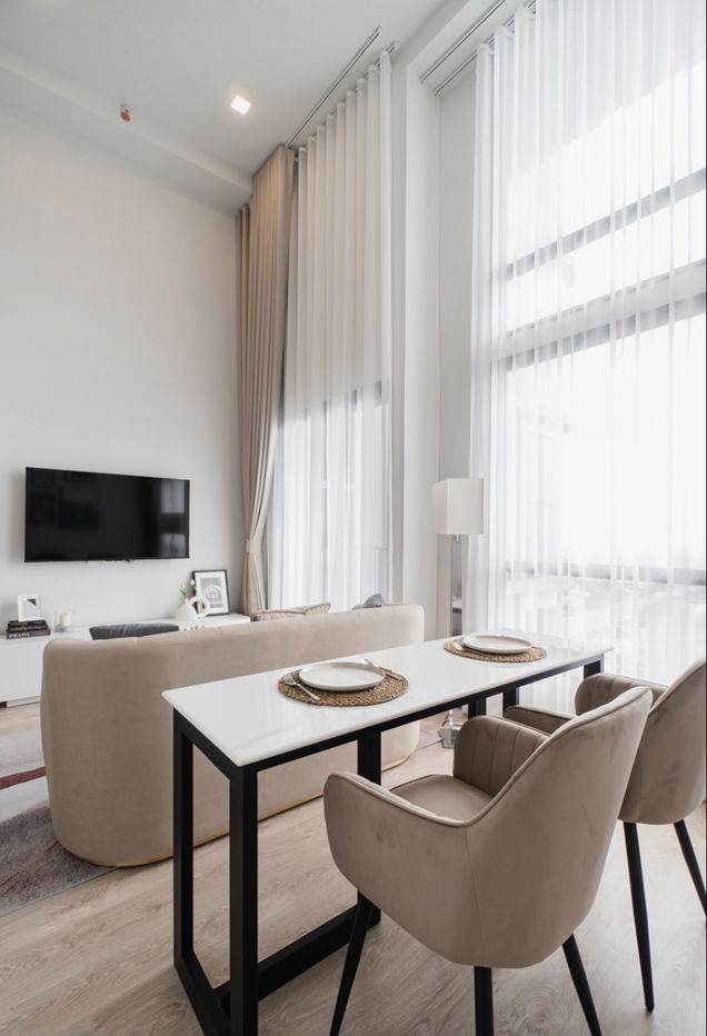 picture The Tree. 1bed 28sqm. High Ceiling! Line id: @pfagent - 1/8