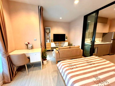 คอนโดให้เช่า : เช่าคอนโด Life Asoke - Rama 9/ไลฟ์ อโศก - พระราม 9 (B6901077)  ID Line : @condo88
