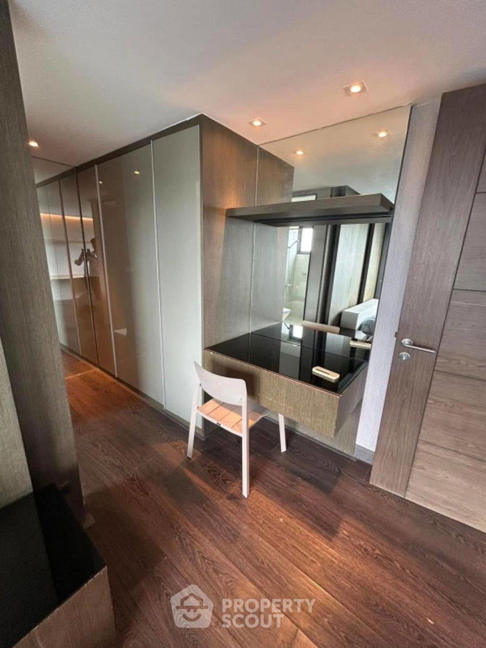 picture 3-BR Townhouse near BTS Ekkamai (ID 2055404) - 12/14