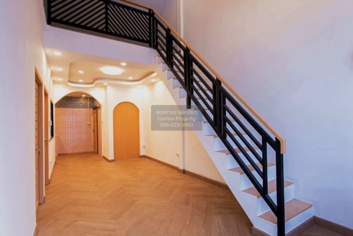 picture For Sale Townhouse/Townhome , Tho Rung Soi Nawamin 111 , wide frontage , newly renovated , Nawamin , Bung Kum , Bangkok , CX-142753 ✅ Live chat with us ADD LINE @connexproperty ✅ - 2/12