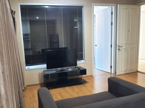 The Parland Phetkasem for Rent