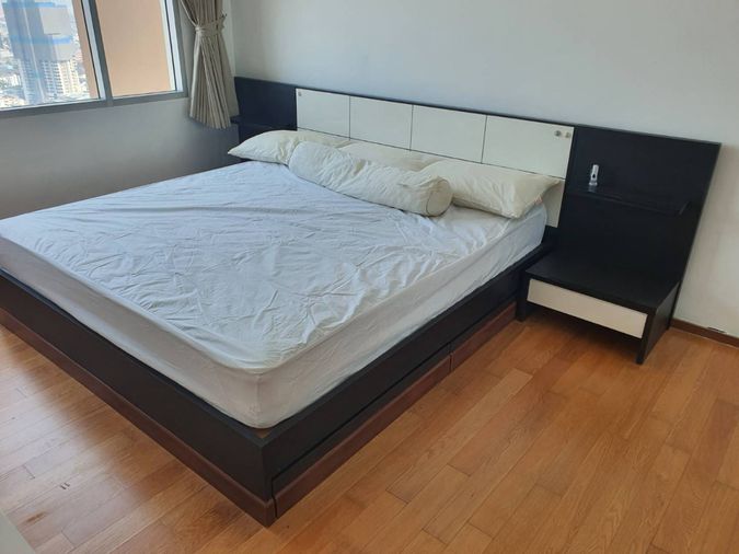 ให้เช่าคอนโด Villa Sathorn – ติด BTS กรุงธนบุรี