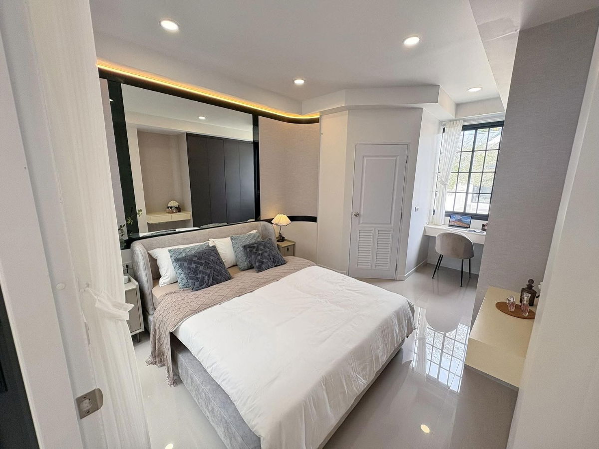 รูป บ้านสร้างใหม่ ใกล้โรบินสันถลาง งบไม่ถึง 3 ล้านบาท !! 2 ห้องนอน 2 ห้องน้ำ 1 ที่จอดรถ 🔥 - รูปที่ 12/18