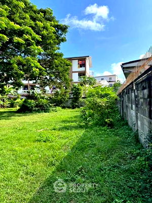 ที่ดิน ม.พายัพวิทยาเขตแก้วนวรัฐ : ที่ดินสำหรับปล่อยขาย 932 ตารางเมตร แถว ใกล้ เซ็นทรัล เฟสติวัล เชียงใหม่ (ID 2474597)