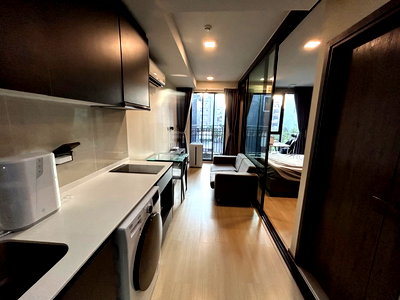 Condos for sale BTS Nana :  Venio Sukhumvit.             10 