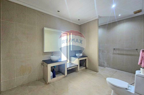 รูป [920601001-769] ขายวิลล่าพร้อมสระว่ายน้ำส่วนตัวสไตล์ทรอปิคอลขนาดใหญ่ 3 ห้องนอน 4 ห้องน้ำ ในหัวหิน 70 - รูปที่ 46/49