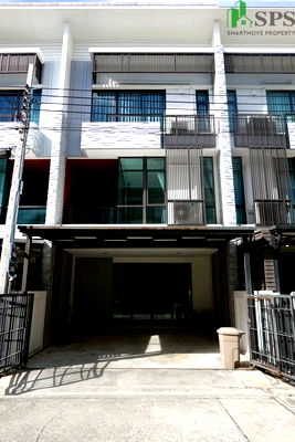 เช่าทาวน์โฮม MRT ศรีเอี่ยม : ให้เช่า ทาวน์โฮม ใกล้ห้างเมกะ บางนา (SPSSR14)