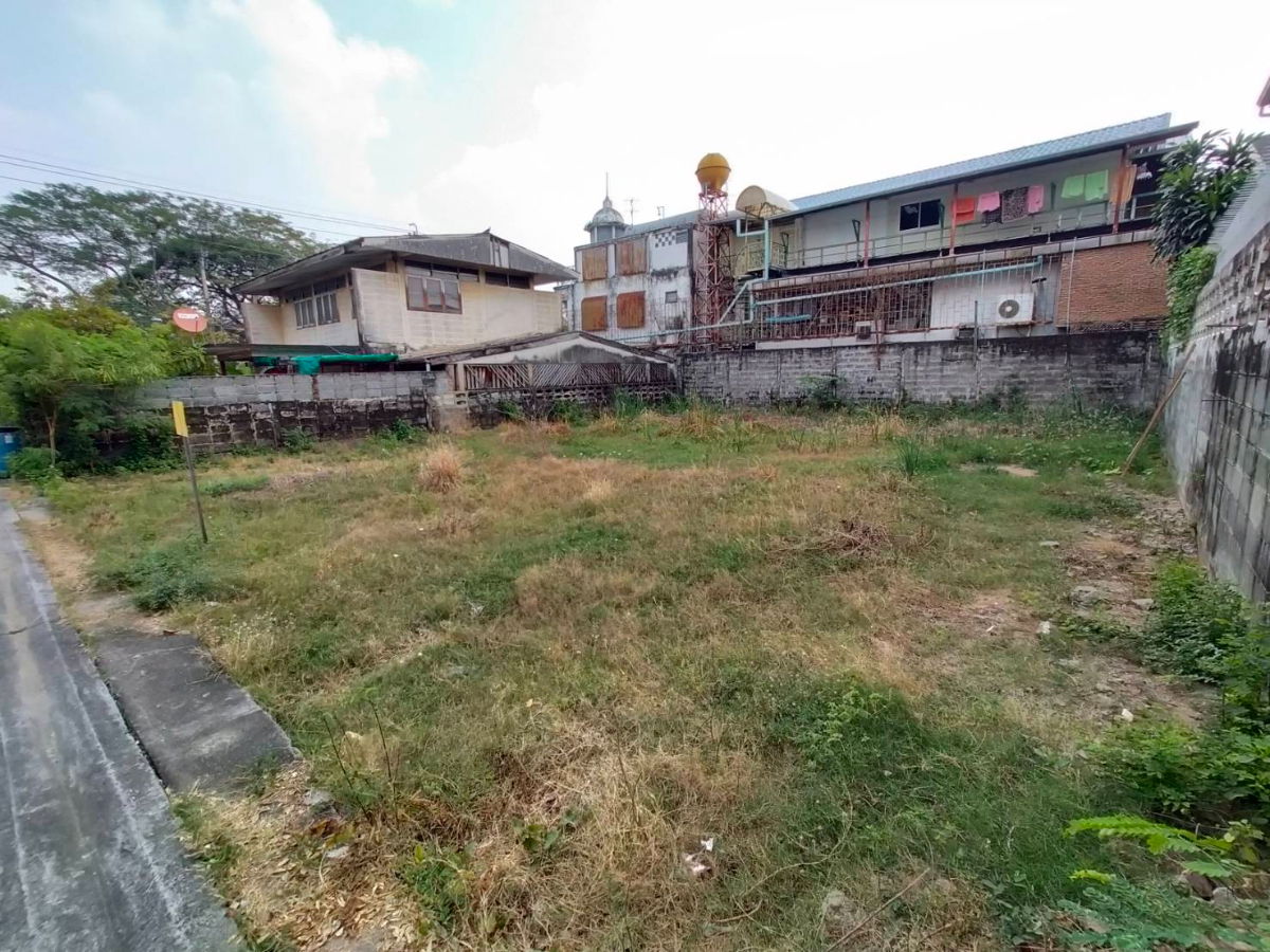 รูป ⚡ ขายที่ดิน ซอย ศรีบูรพา 4 เขตบางกะปิ ใกล้ BTS ขนาด 80 ตร.ว. ⚡ - รูปที่ 1/5