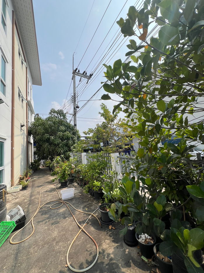 รูป ขายอาคารพาณิชย์ 2 คูหา ทำเลทอง อมตะนครชลบุรี - รูปที่ 23/24