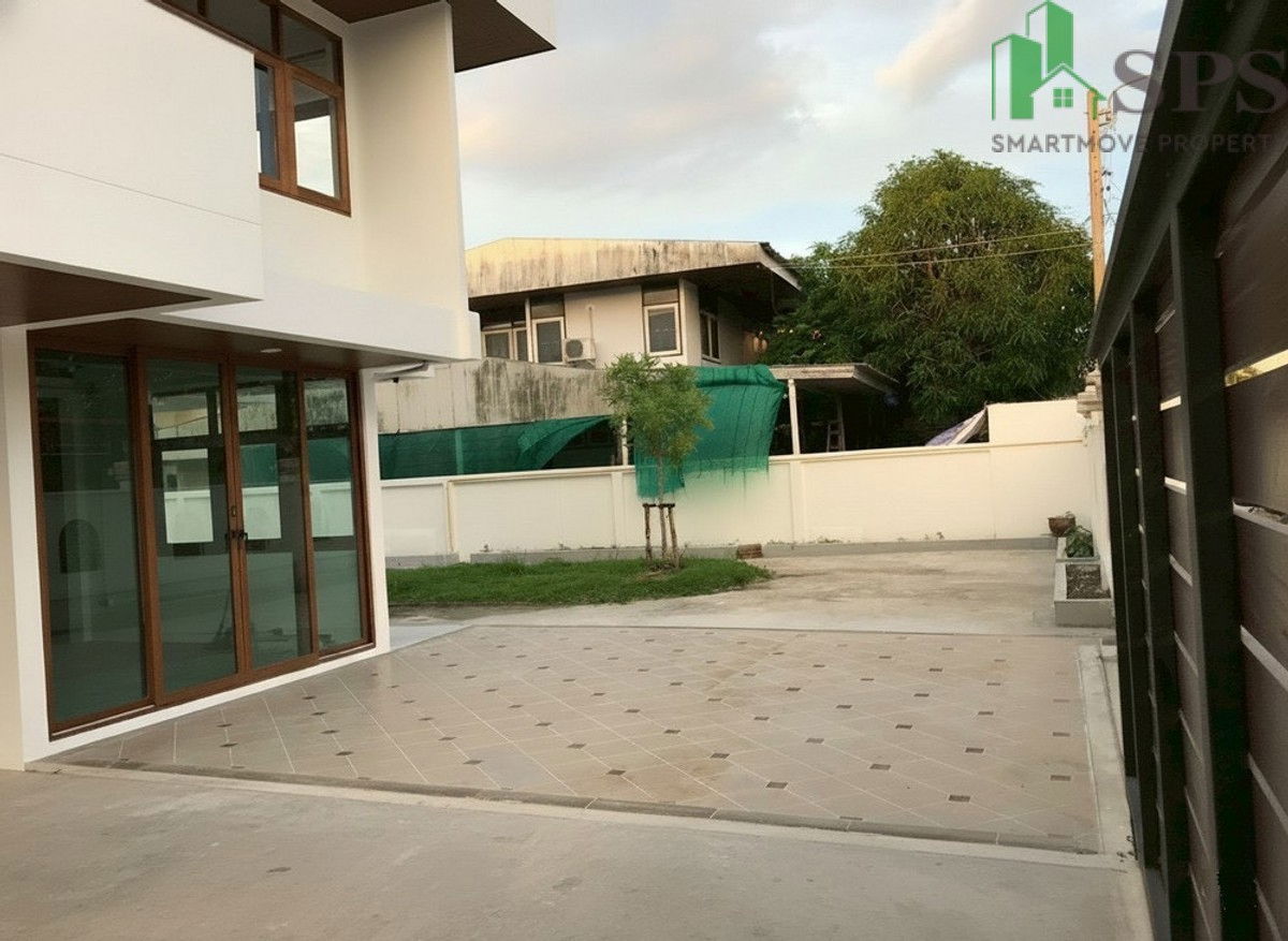 รูป ให้เช่า บ้านเดี่ยว 2 ชั้น ใกล้ MRT ทิพวัล (SPSSR15) - รูปที่ 3/8