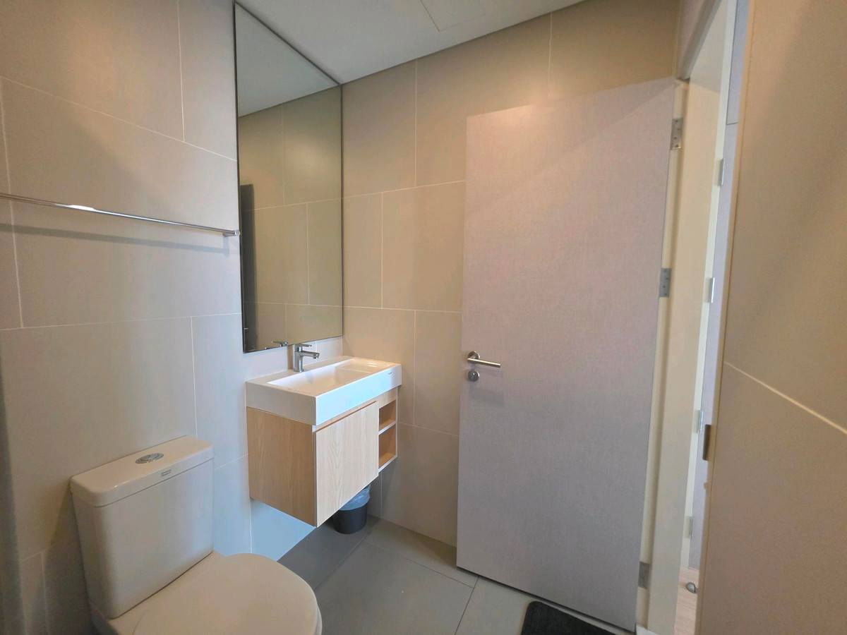 picture BTS Victory Monument 1.1 km. Price 15,000 Baht Condo Lumpini Suite Dindaeng - Ratchaprarop ( Rental ) - 8/13