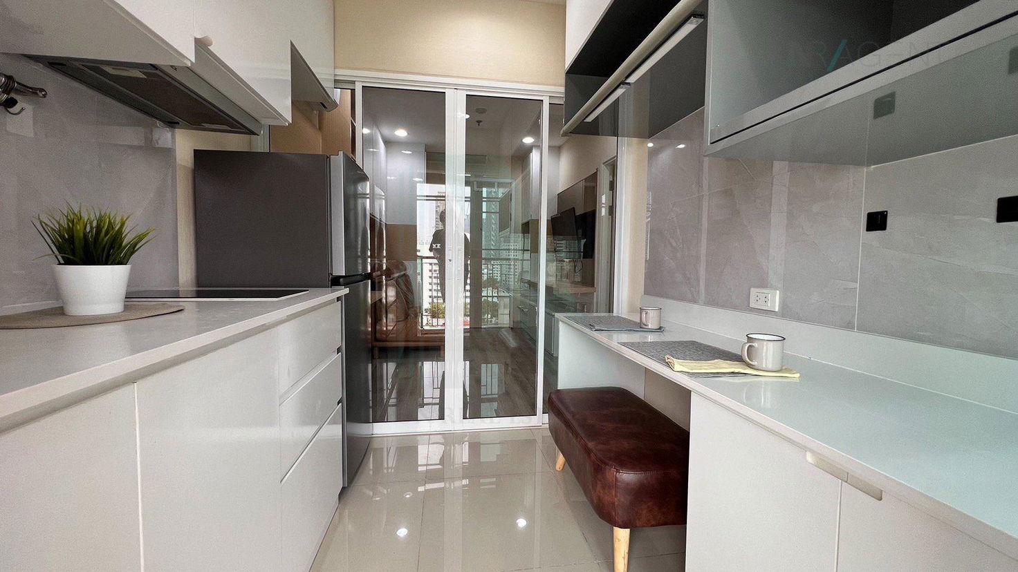 picture For Rent Condo CENTRIC SATHORN - SAINT LOUIS Building A, Floor 12,1 bed room, Room size 36.00 sqm - 7/8