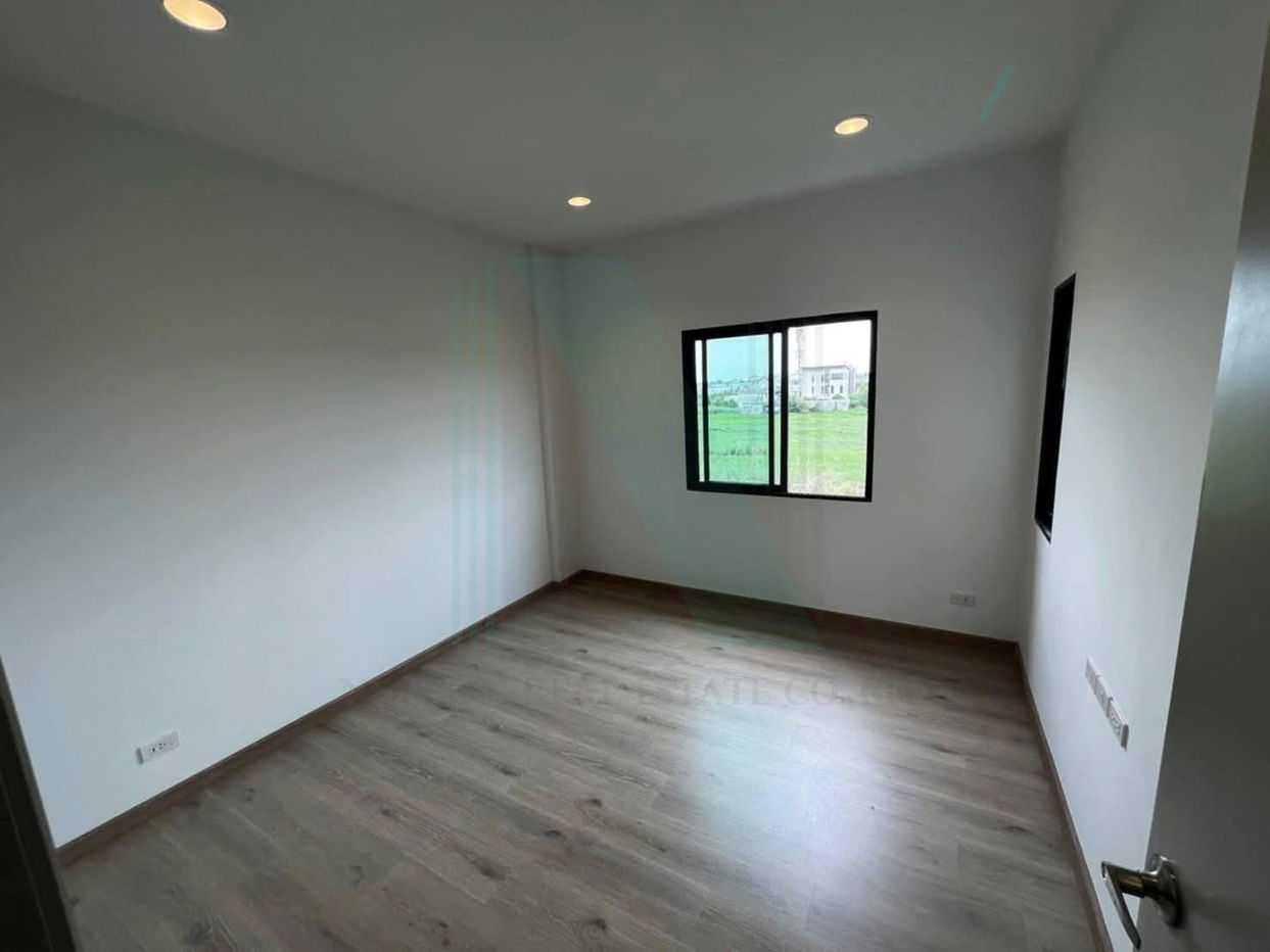 picture 📌 For Rent 3-story Townhouse PREMIUM PLACE PHAHOLYOTHIN - RAMINTRA 4 bedroom 3 bathroom - 4/8