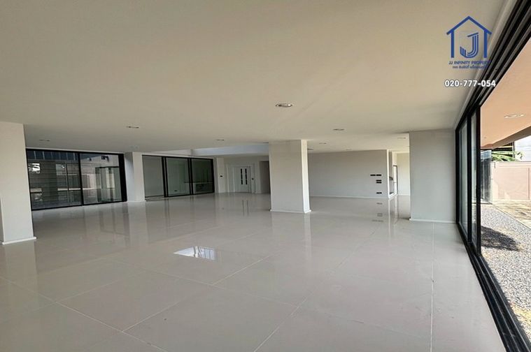 ขายโฮมออฟฟิศ 4 ห้องนอน 476 ตร.ม. 57 ตร.ว. บริทตัน ลาดพร้าว 41
