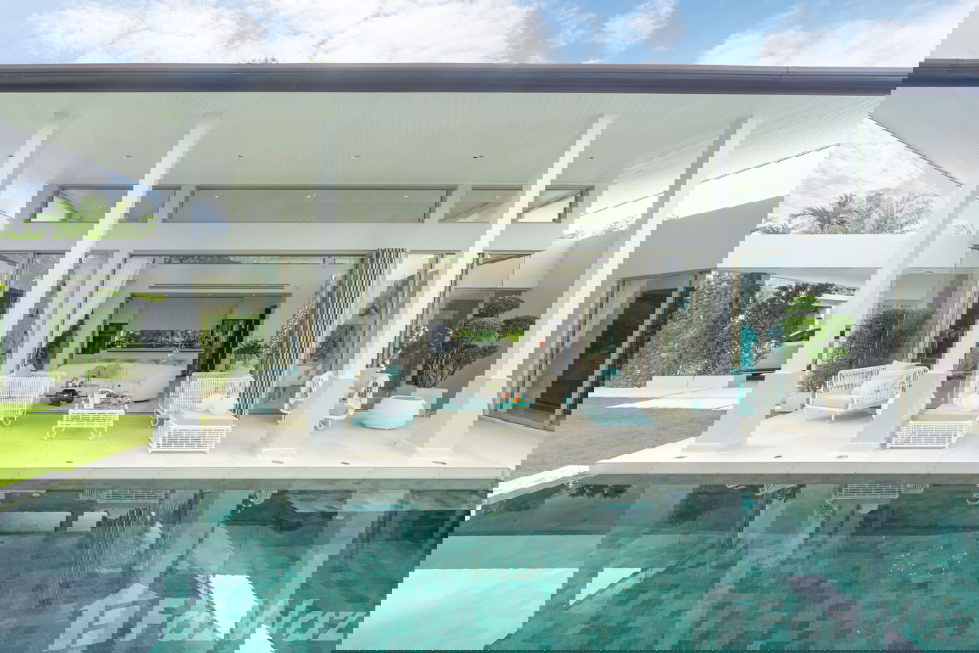 picture 5 Bedroom Luxury Pool Villa for Sale 1960318 - 17/39