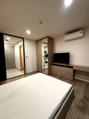 Condos for rent : PFD-07870 For rent: Origin Play Sri Udom Station . Pets allowed! | 1 Bed, pool view (east), separate kitchen + Auto Parking, only 18,000 baht.