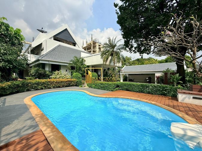 Impressive 8 Bedroom Luxury House For Rent in Sathorn Area - BR27834SH