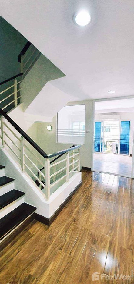 รูป ทาวน์เฮ้าส์ให้เช่า 4 ห้องนอน ในโครงการ แกรนด์ เดอ วิลล์ 1166520 - รูปที่ 9/10