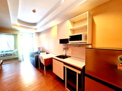 Condos for sale 700 Year Sports Arena Chiang Mai : Trams 1 Condo For Sale! 2bed ,Next to Jedyod Plaza, Near Cmu 