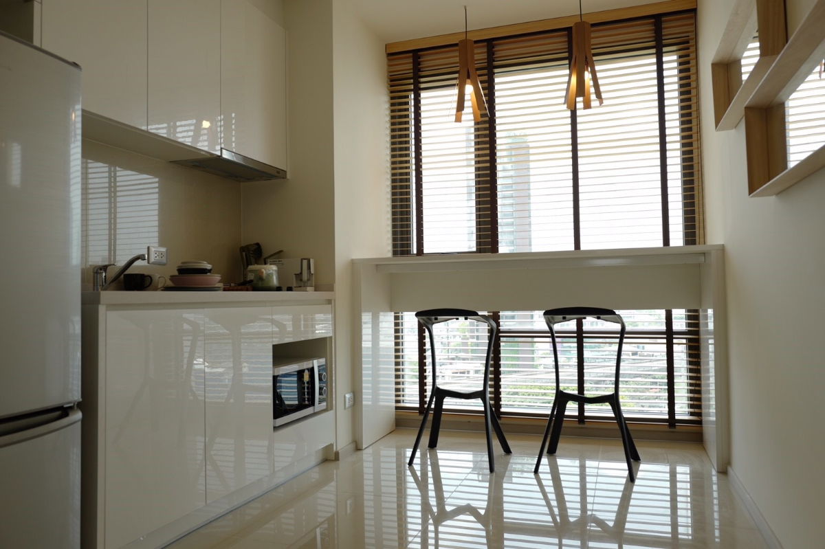 picture Rent 32,000 THB Rhythm Sukhumvit 42 1 Bedroom size 46 sqm On 9th floor Near BTS Ekkamai - 5/9