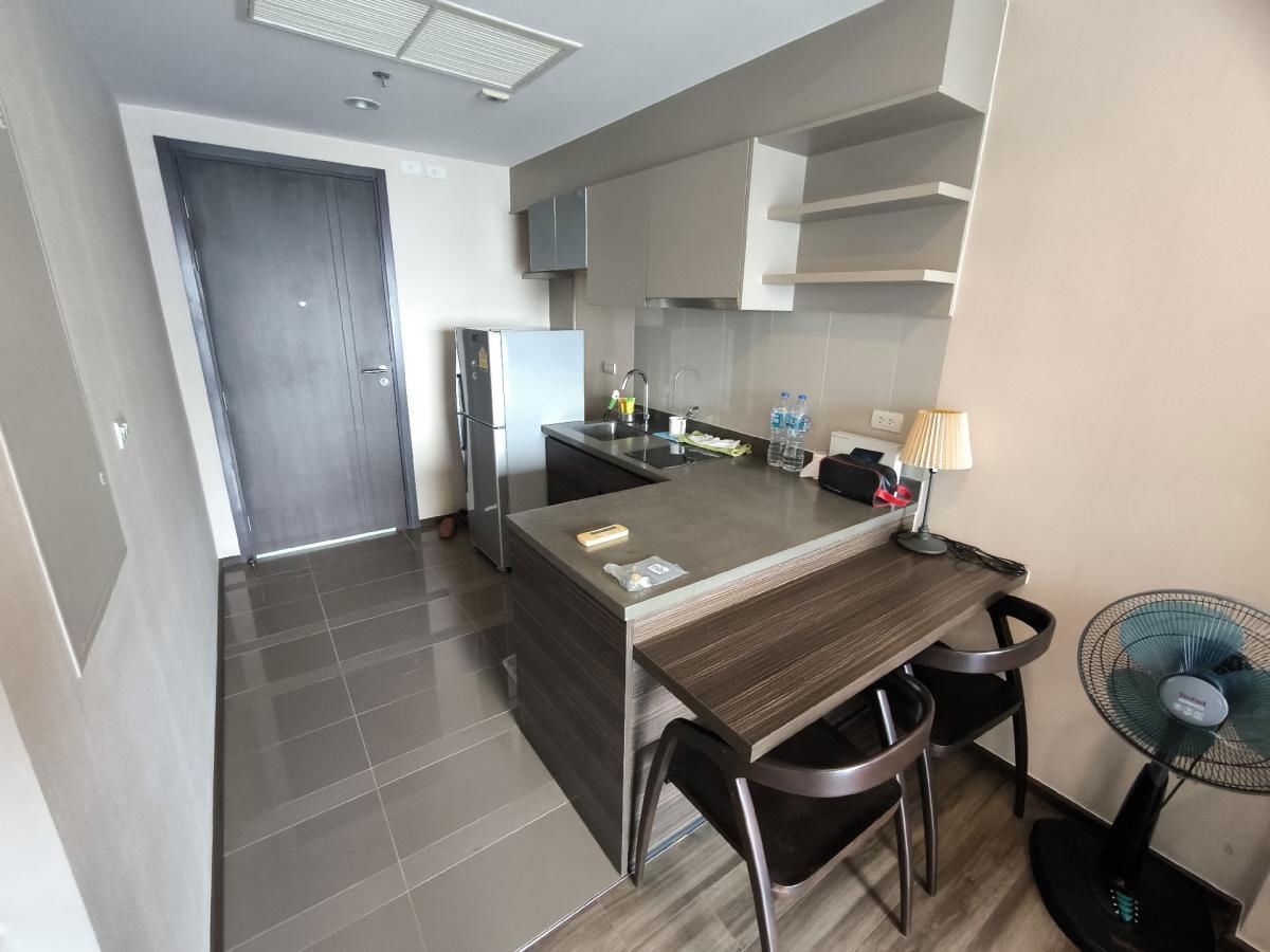 รูป ทีล สาทร – ตากสิน - 1 Bedroom for Sale (ขาย) / HBH-ST-23 - รูปที่ 3/11