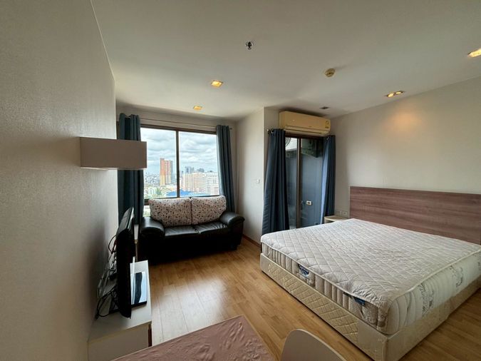 ✨อยู่ใจกลางพระราม 9 แบบสบายกระเป๋า✨ เดินทางสะดวก วิวหลักล้าน ชิววิวเมืองเพลินๆตลอดคืน 🌃