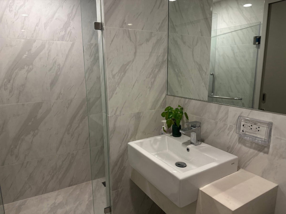 picture #R8964 🎉 200169 Condo for Rent: Ideo Mobi Sukhumvit 40 - 7/8