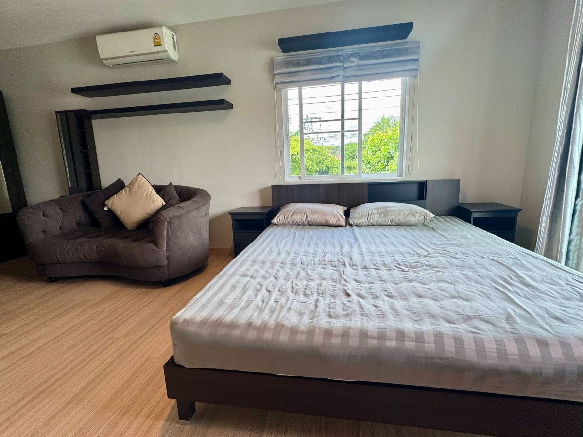 รูป 🏠 ให้เช่า บ้านเดี่ยว หมู่บ้านกาญจน์กนก 20 – รวมโชค ✨บ้านทำเลดี ใกล้เมือง เดินทางสะดวก เหมาะสำหรับอยู่อาศัย - รูปที่ 11/26