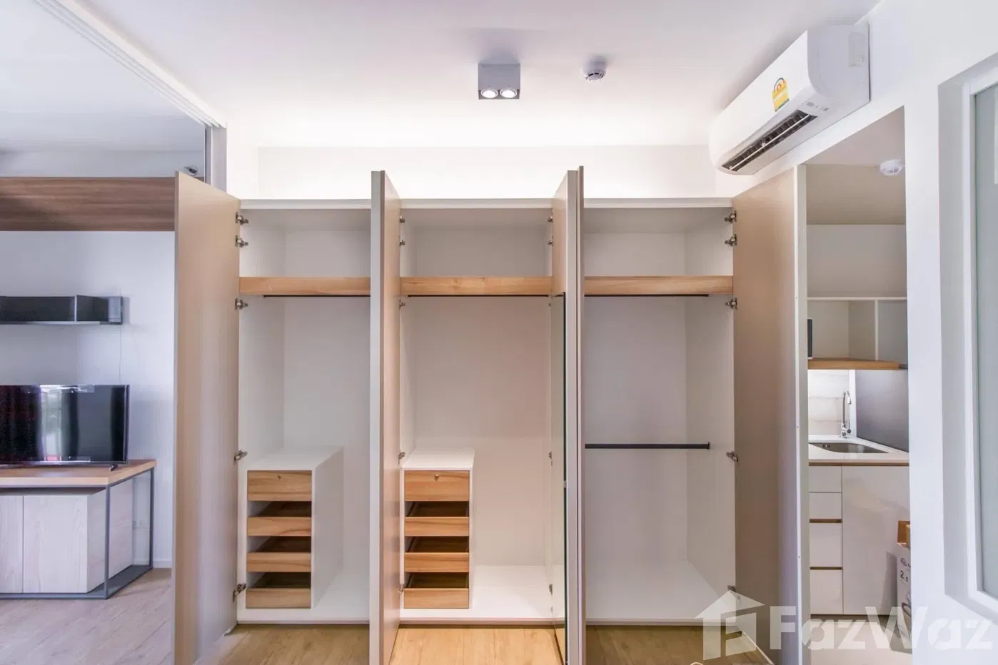 รูป คอนโดให้เช่า 1 ห้องนอน ในโครงการ Triple Y Residence 5988130 - รูปที่ 4/15