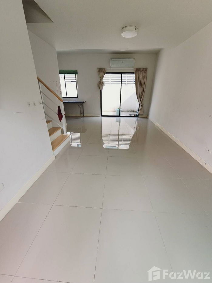 picture 3 Bedroom Townhouse for sale at The Connect Onnut-Wongwann 5651894 - 8/26