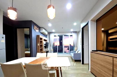 Condos for rent : 2-BR Condo at Rhythm Sathorn near BTS Saphan Taksin (ID 2560988)