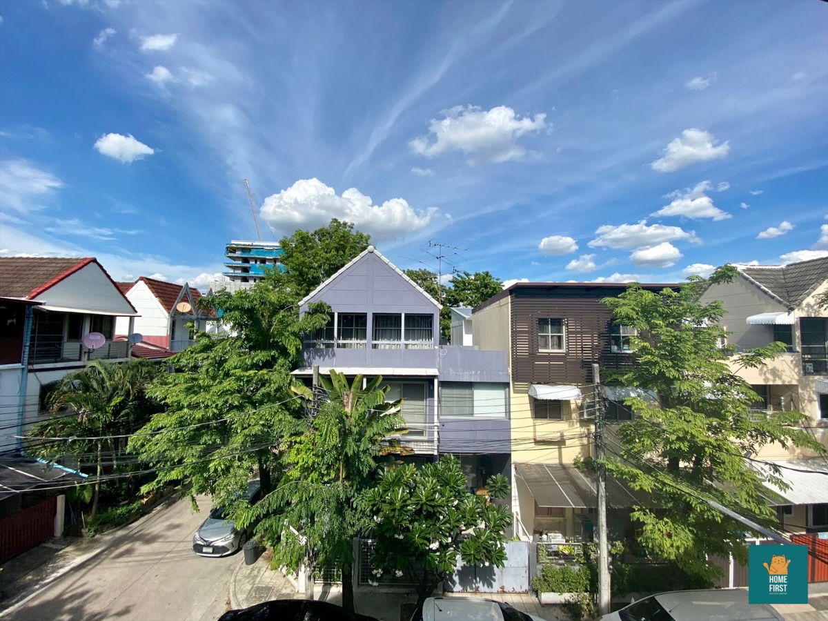 picture townhome 3 floors Muang Thong Thani, Project 1, 2 bedrooms, 3 bathrooms, 25 sq.wa, 20,000 baht. - 4/17