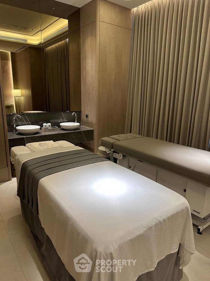 picture 3-BR Condo at One 89 Wireless near MRT Lumphini (ID 2559803) - 63/66