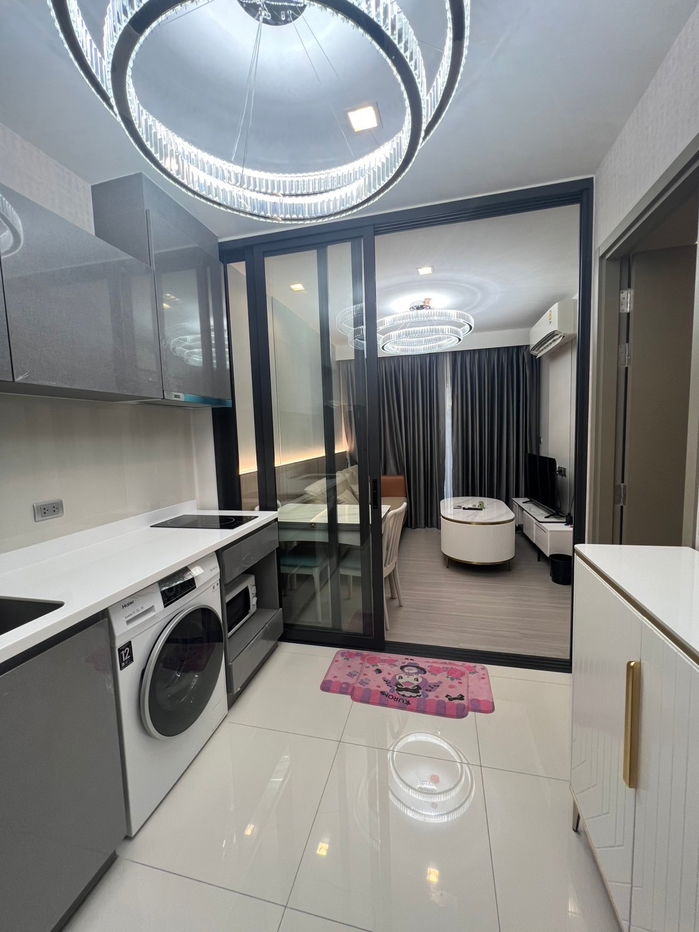 picture Life Asoke Hype | Price 23,000 THB | Beautiful room, great location, fully furnished, ready to move in. - 2/10