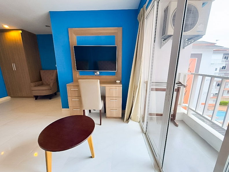 picture New Nordic Trend 4 Condominium for Sale 1 Bedroom - 2/11