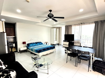 ขายคอนโด : Siam Oriental Twins Unit for sale in Pratumnak