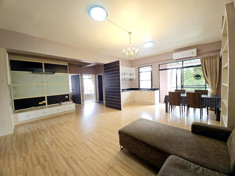 เช่า!!! เซนต์ชาร์ม คอนโดมิเนียม (2 ห้องนอน!!!) ใกล้ MRT สายสีเหลือง