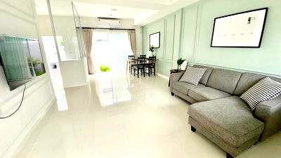 Townhouses for rent Ramkhamhaeng University 2 : 🟨🟧🟥HBN0221-02 Indy Bangna – Ramkhamhaeng 2 📲💌LINE : @274bgkdg🟥🟧🟨